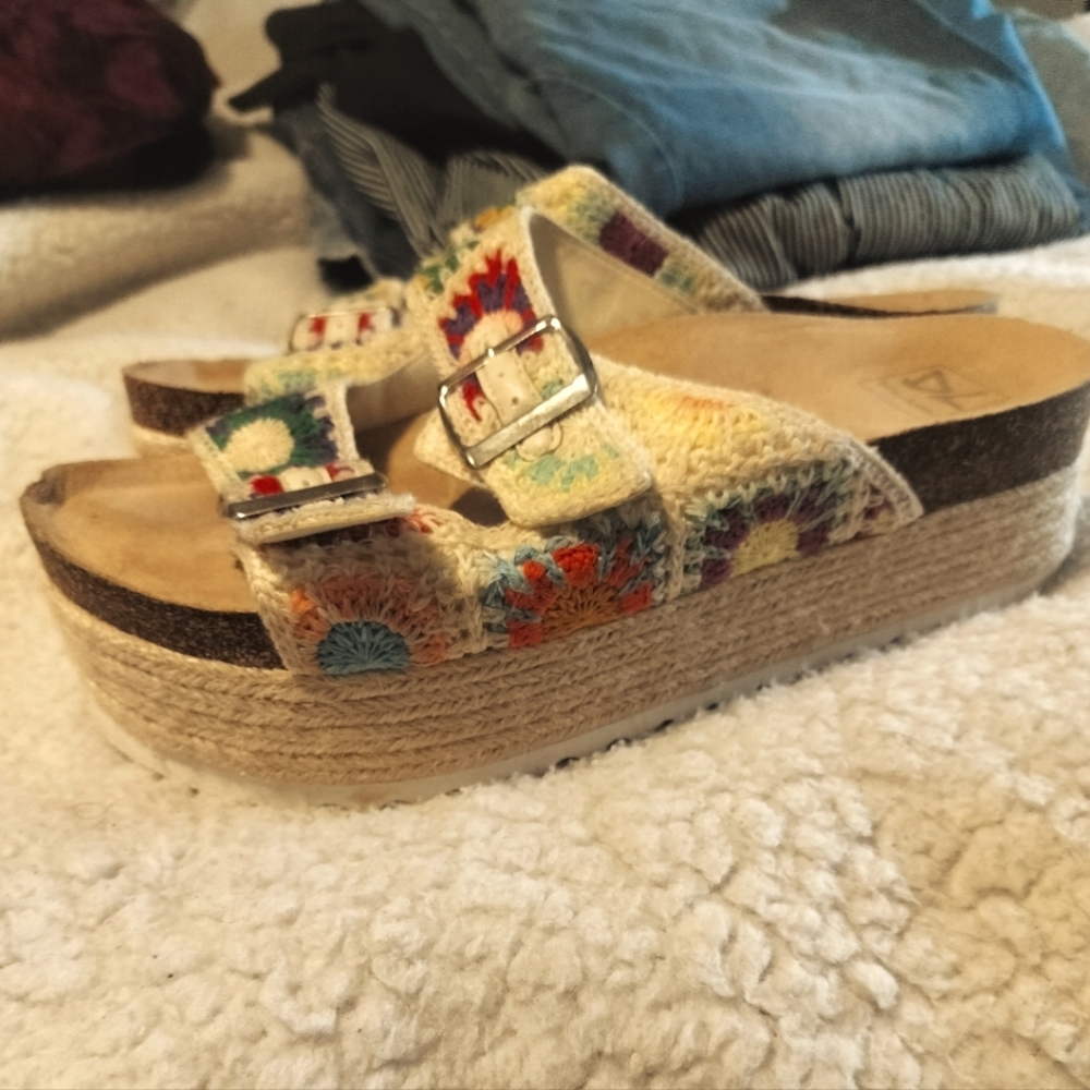 Flower Crochet Platform Sandals